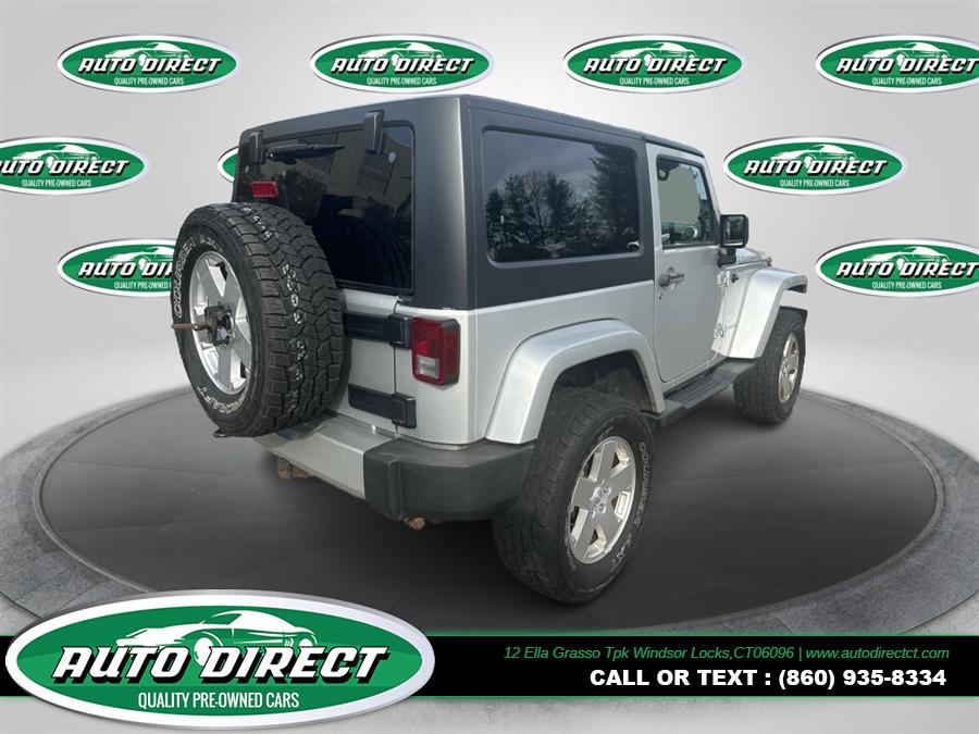 2011 Jeep Wrangler Sahara photo