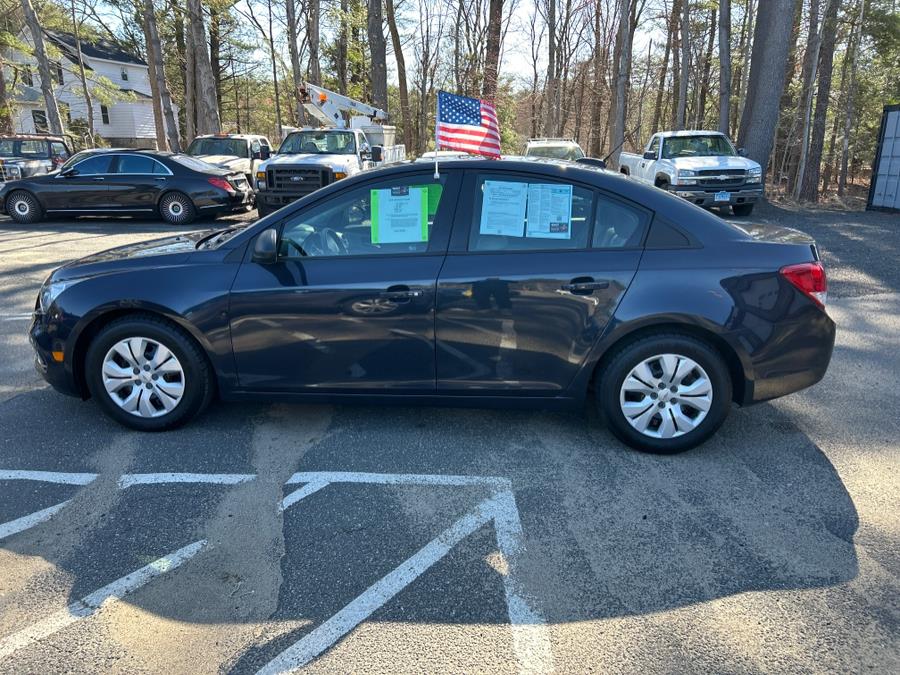 2015 Chevrolet Cruze 4dr Sdn Auto LS photo