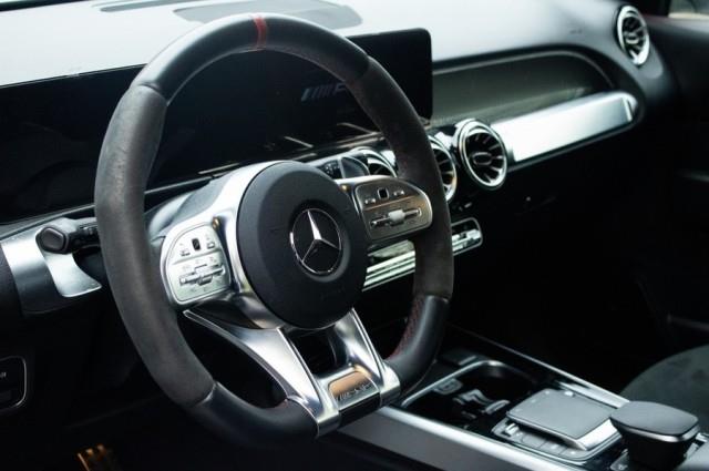 2023 Mercedes-Benz GLB AMG GLB 35 photo