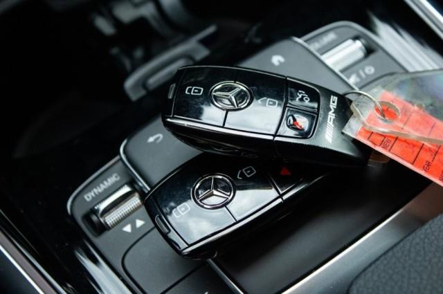 2023 Mercedes-Benz GLB AMG GLB 35 photo
