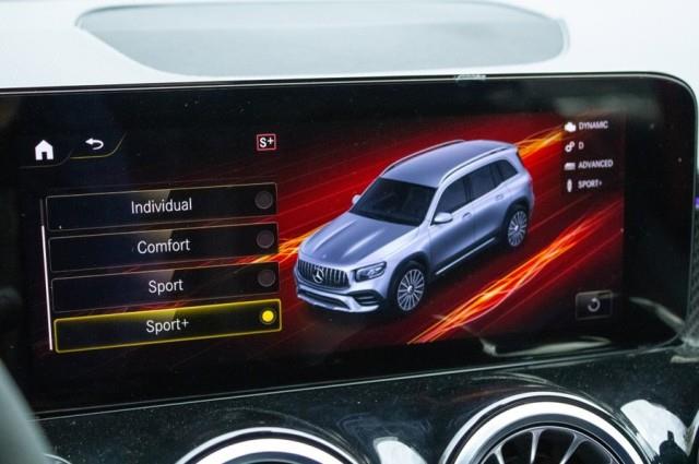 2023 Mercedes-Benz GLB AMG GLB 35 photo