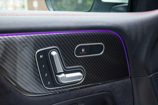 2023 Mercedes-Benz GLB AMG GLB 35 photo