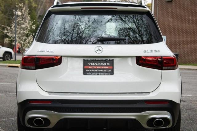 2023 Mercedes-Benz GLB AMG GLB 35 photo