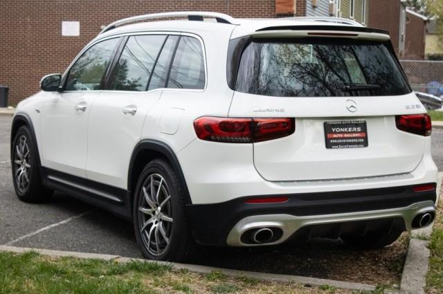 2023 Mercedes-Benz GLB AMG GLB 35 photo