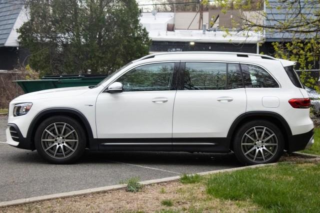 2023 Mercedes-Benz GLB AMG GLB 35 photo
