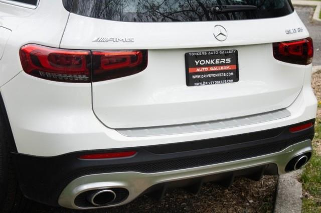 2023 Mercedes-Benz GLB AMG GLB 35 photo