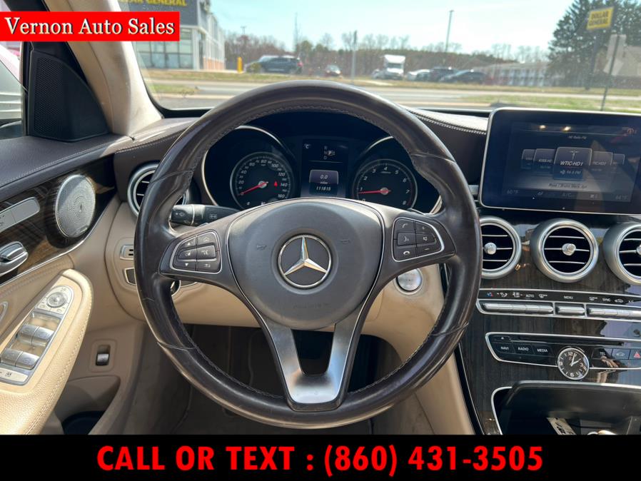 2015 Mercedes-Benz C-Class 4dr Sdn C 300 Luxury 4MATIC photo