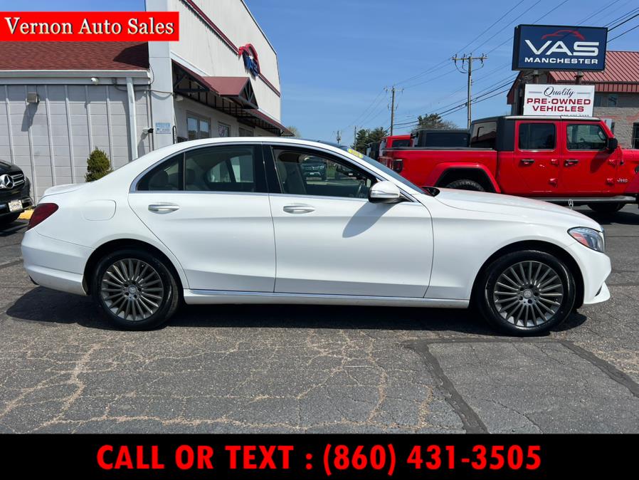2015 Mercedes-Benz C-Class 4dr Sdn C 300 Luxury 4MATIC photo