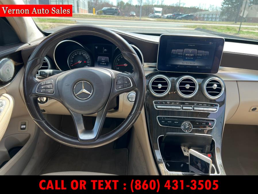 2015 Mercedes-Benz C-Class 4dr Sdn C 300 Luxury 4MATIC photo