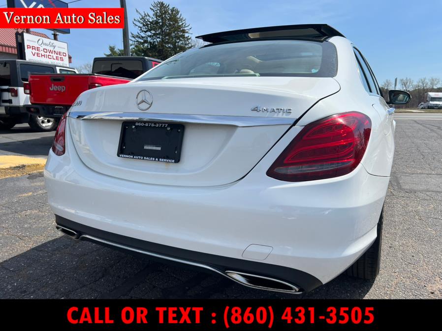 2015 Mercedes-Benz C-Class 4dr Sdn C 300 Luxury 4MATIC photo