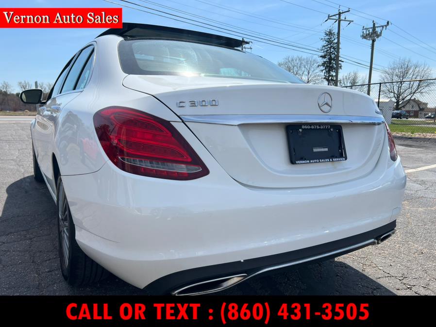 2015 Mercedes-Benz C-Class 4dr Sdn C 300 Luxury 4MATIC photo