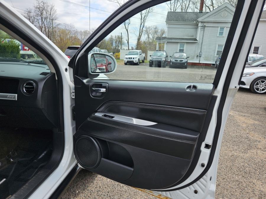 2016 Jeep Compass 4WD 4dr High Altitude Edition photo