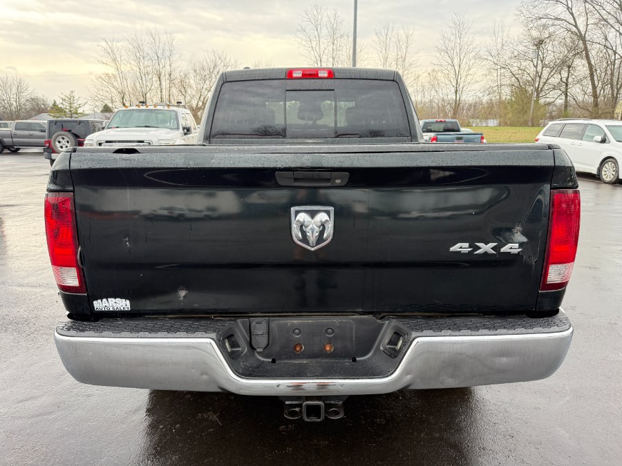 2015 RAM 1500 4WD Quad Cab 140.5