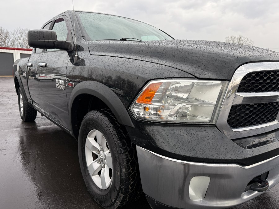 2015 RAM 1500 4WD Quad Cab 140.5
