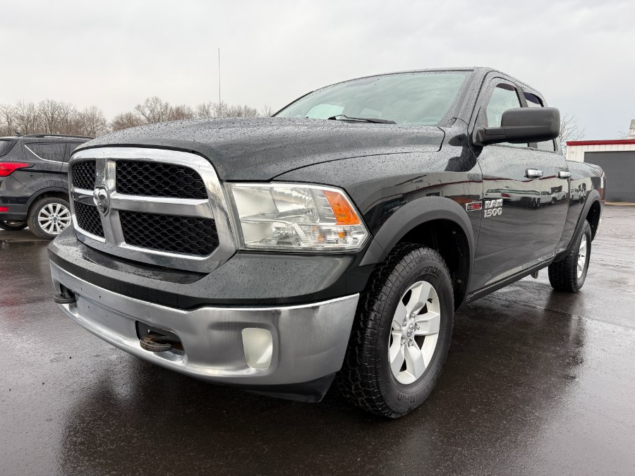 2015 RAM 1500 4WD Quad Cab 140.5