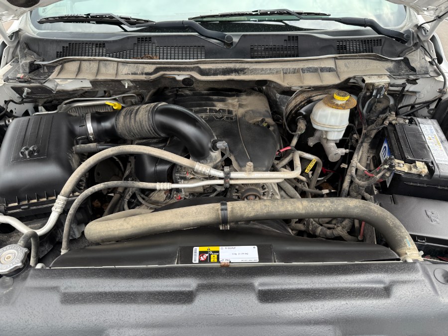 2016 RAM 1500 4WD Crew Cab 140.5