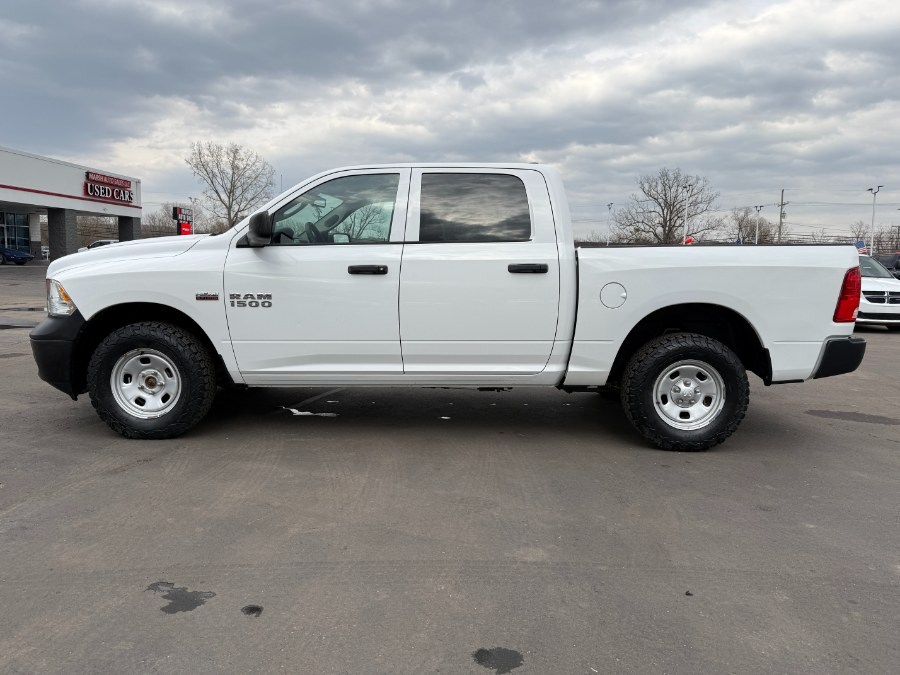 2016 RAM 1500 4WD Crew Cab 140.5