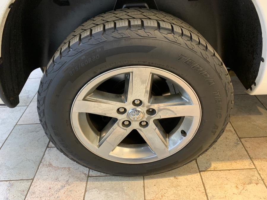 2017 RAM 1500 Express 4x4 Crew Cab 5''7