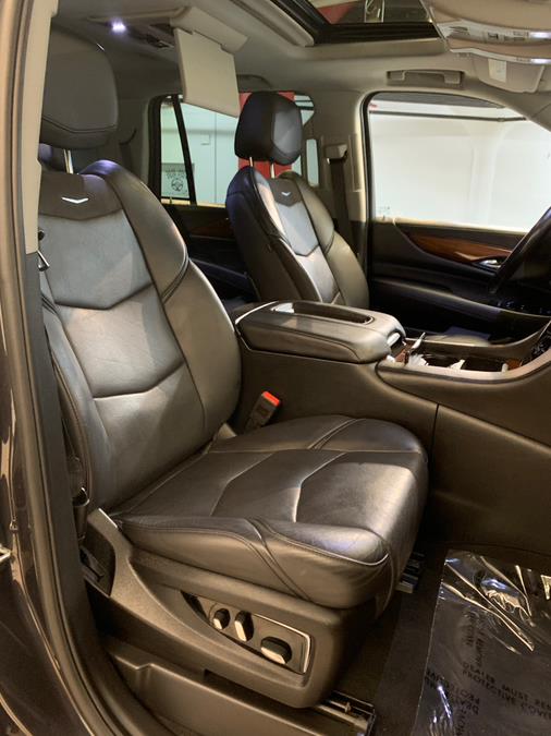 2018 Cadillac Escalade 4WD 4dr Premium Luxury photo