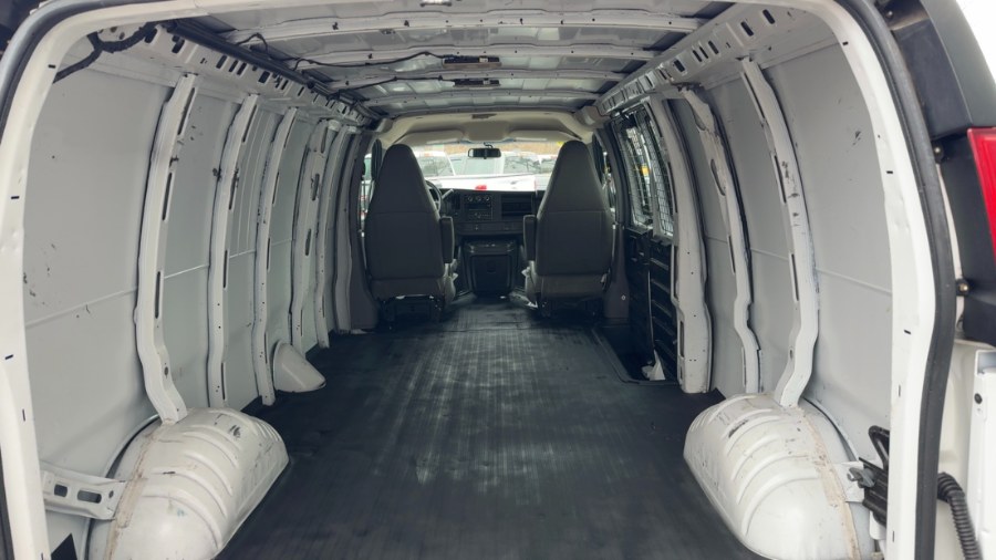 2019 Chevrolet Express Cargo Van RWD 3500 155