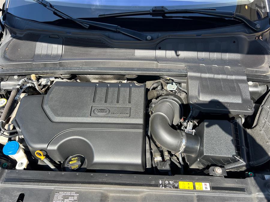 2019 Land Rover Range Rover Evoque 5 Door SE Premium photo