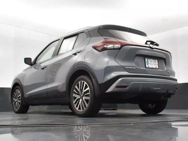 2021 Nissan Kicks SV Sport Utility 4D photo