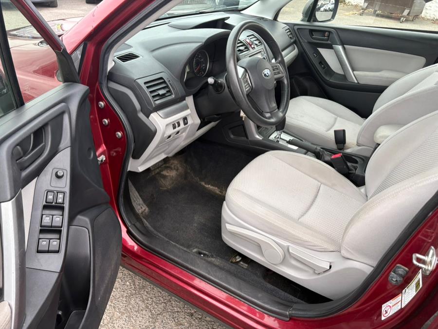 2014 Subaru Forester 2.5i photo