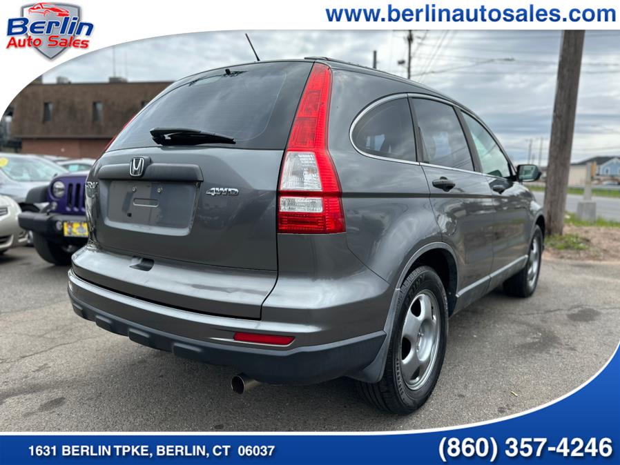 2010 Honda CR-V 4WD 5dr LX photo