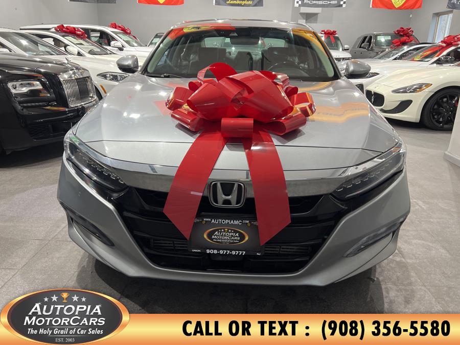 2020 Honda Accord TOURING photo