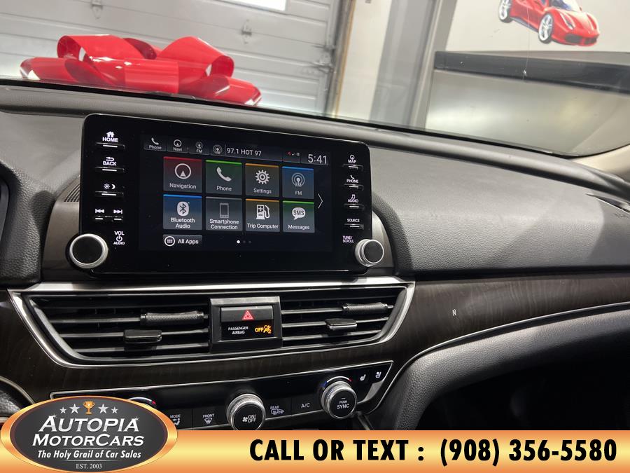 2020 Honda Accord TOURING photo