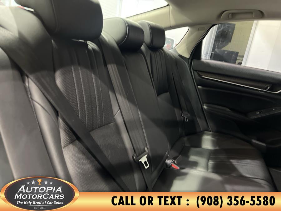 2020 Honda Accord TOURING photo