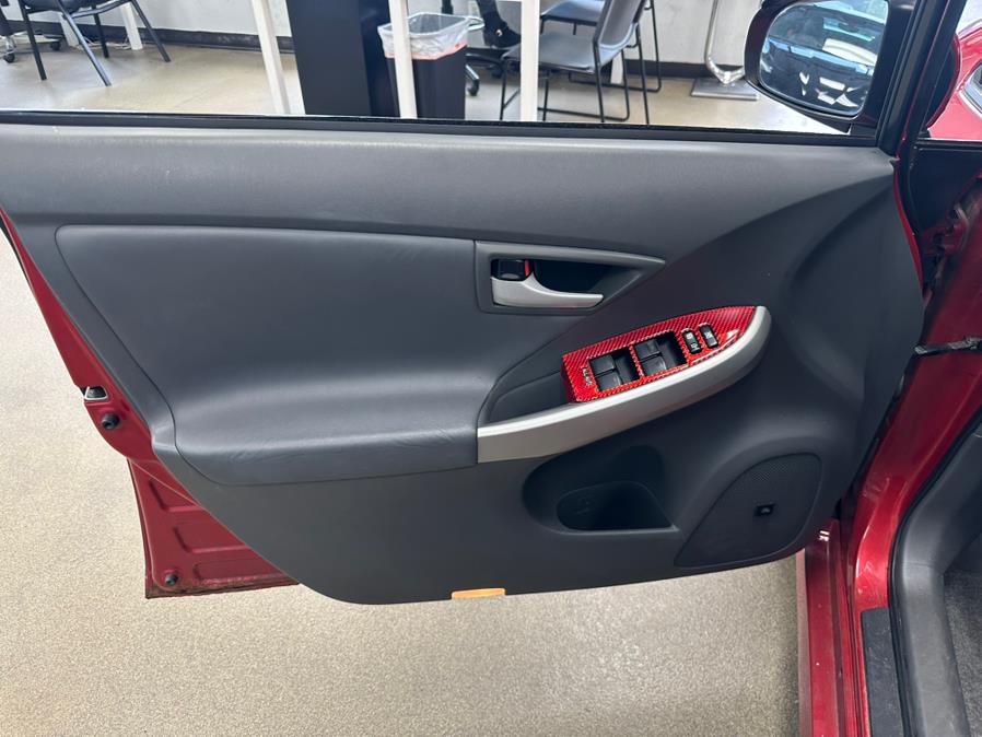 2011 Toyota Prius I photo