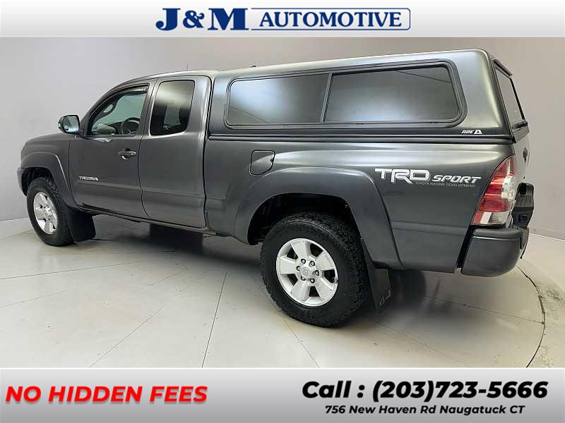 2015 Toyota Tacoma  photo