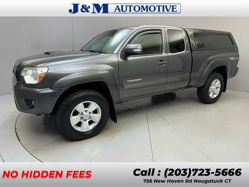 2015 Toyota Tacoma  photo