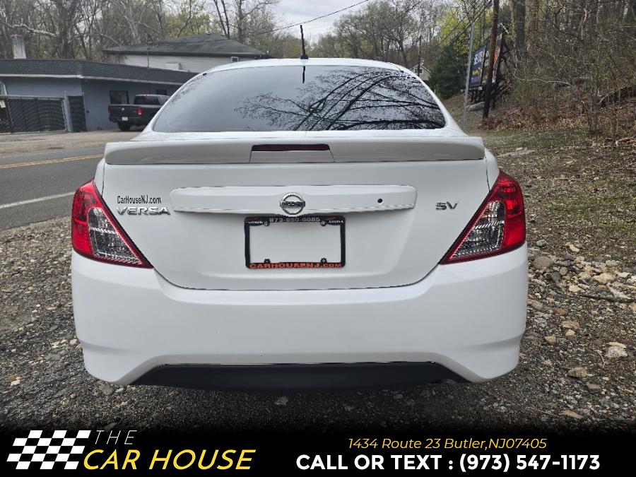 2018 Nissan VERSA SEDAN S Plus CVT photo