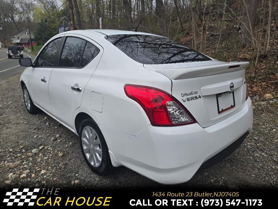 2018 Nissan VERSA SEDAN S Plus CVT photo