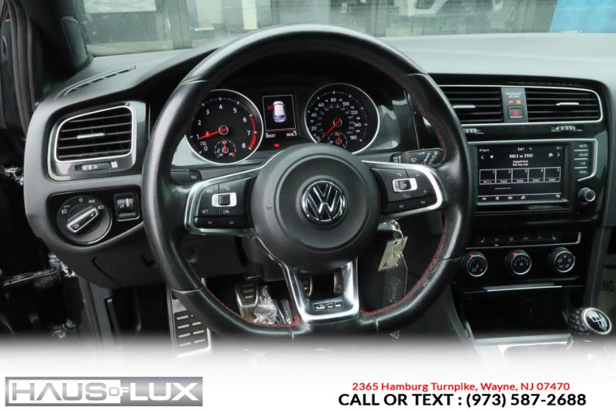 2016 Volkswagen Golf Gti 2dr HB Man S w/Performance Pkg photo
