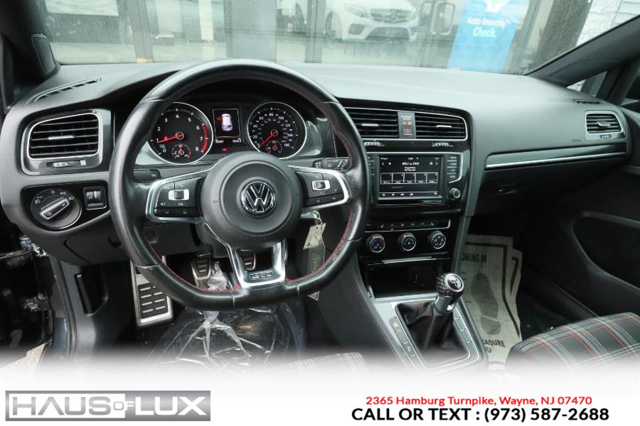 2016 Volkswagen Golf Gti 2dr HB Man S w/Performance Pkg photo