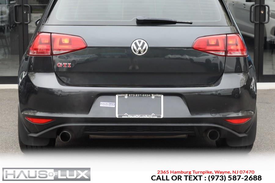 2016 Volkswagen Golf Gti 2dr HB Man S w/Performance Pkg photo