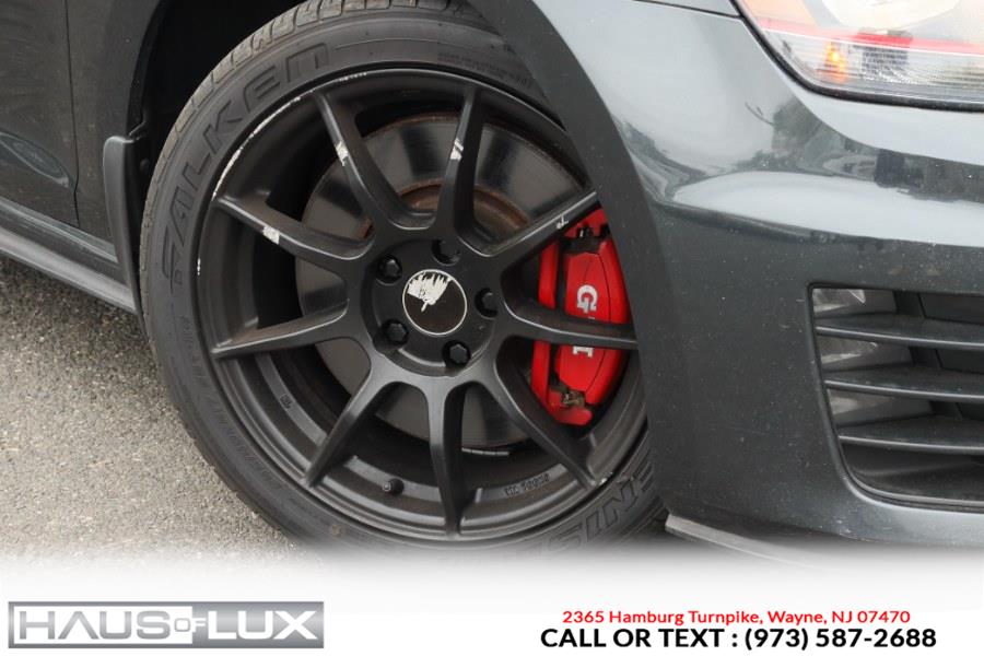 2016 Volkswagen Golf Gti 2dr HB Man S w/Performance Pkg photo