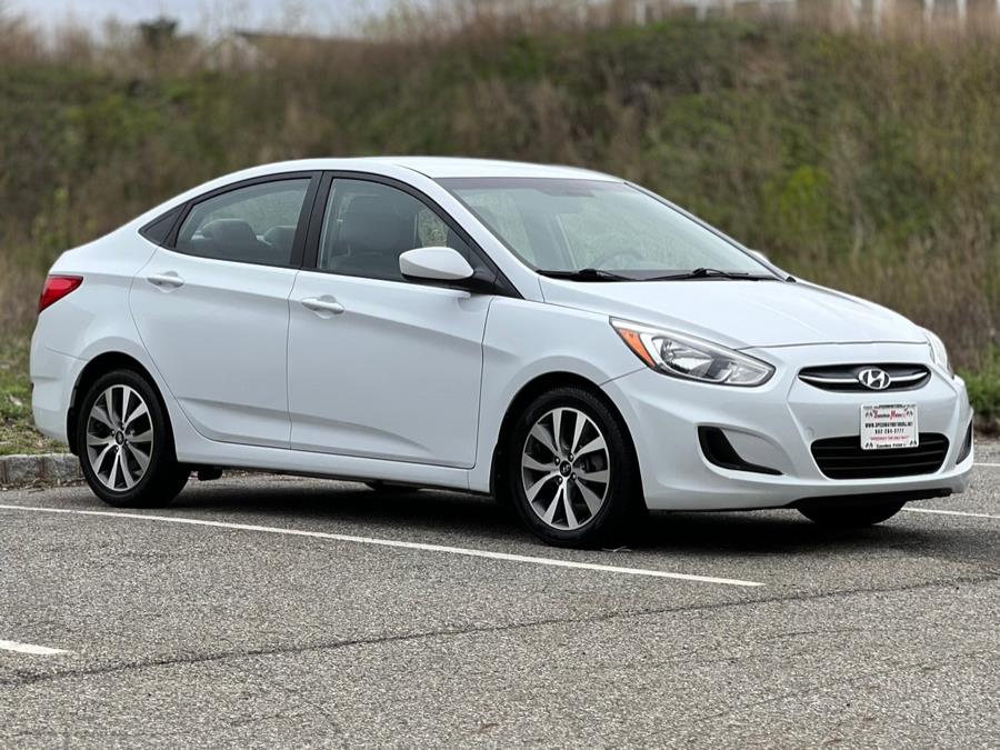 2017 Hyundai Accent SE Sedan Auto photo
