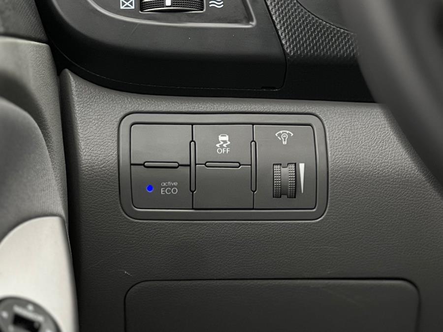 2017 Hyundai Accent SE Sedan Auto photo