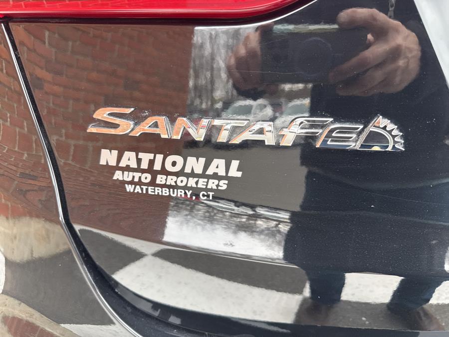 2017 Hyundai Santa Fe Sport 2.4L Auto AWD photo