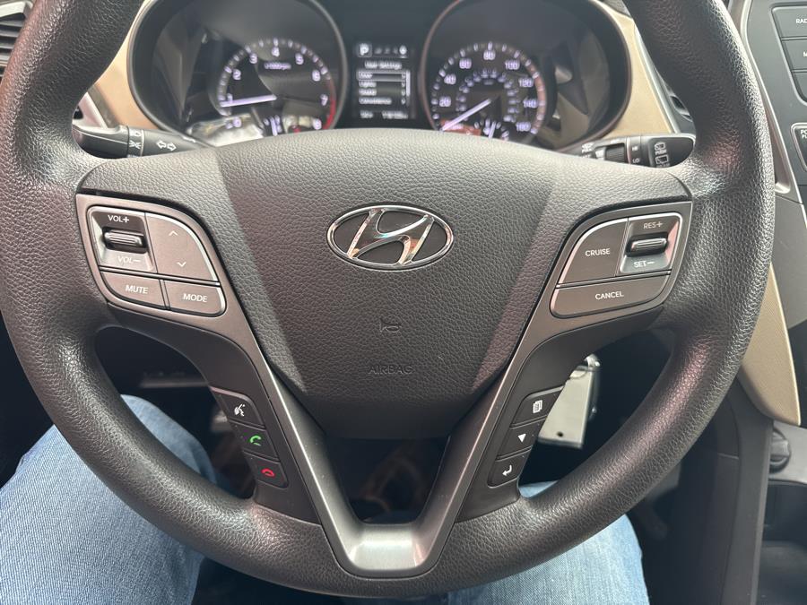 2017 Hyundai Santa Fe Sport 2.4L Auto AWD photo