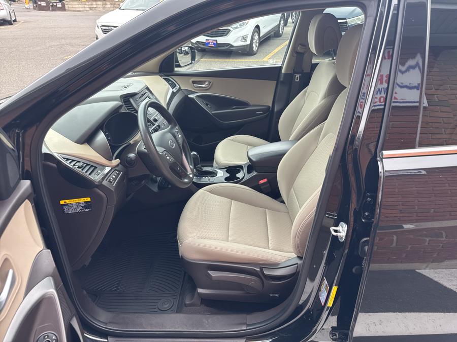 2017 Hyundai Santa Fe Sport 2.4L Auto AWD photo