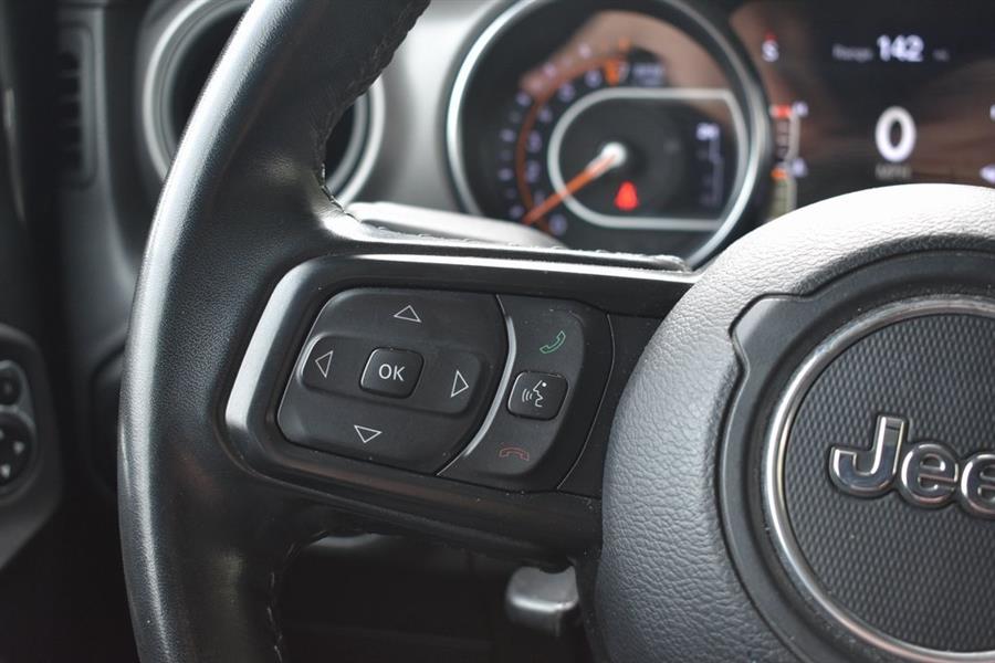 2021 Jeep Gladiator Willys photo