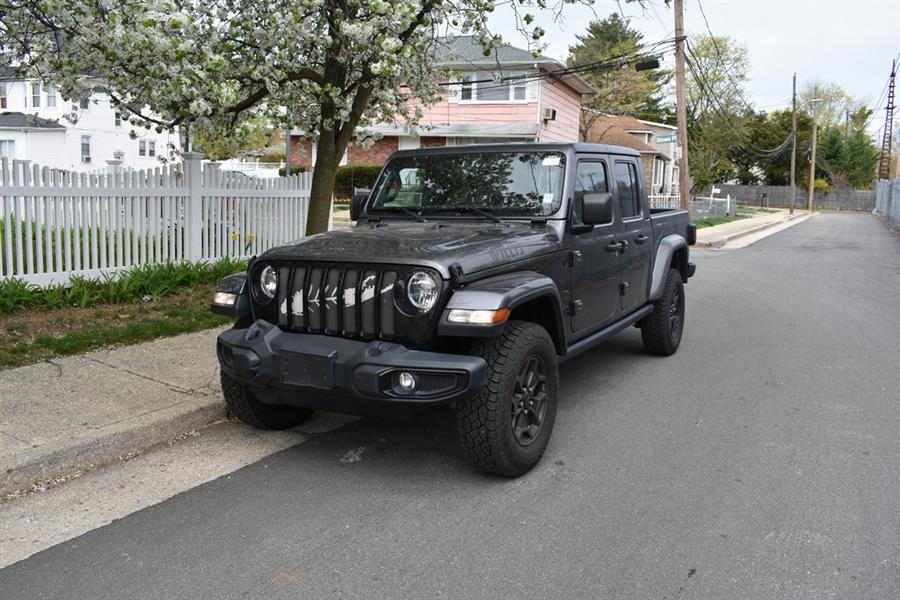 2021 Jeep Gladiator Willys photo