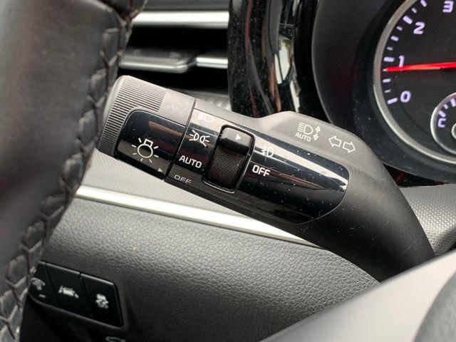 2022 Kia K5 GT-Line photo