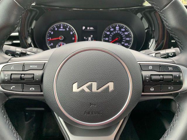 2022 Kia K5 GT-Line photo