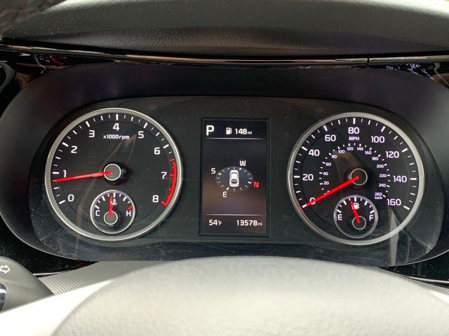 2022 Kia K5 GT-Line photo